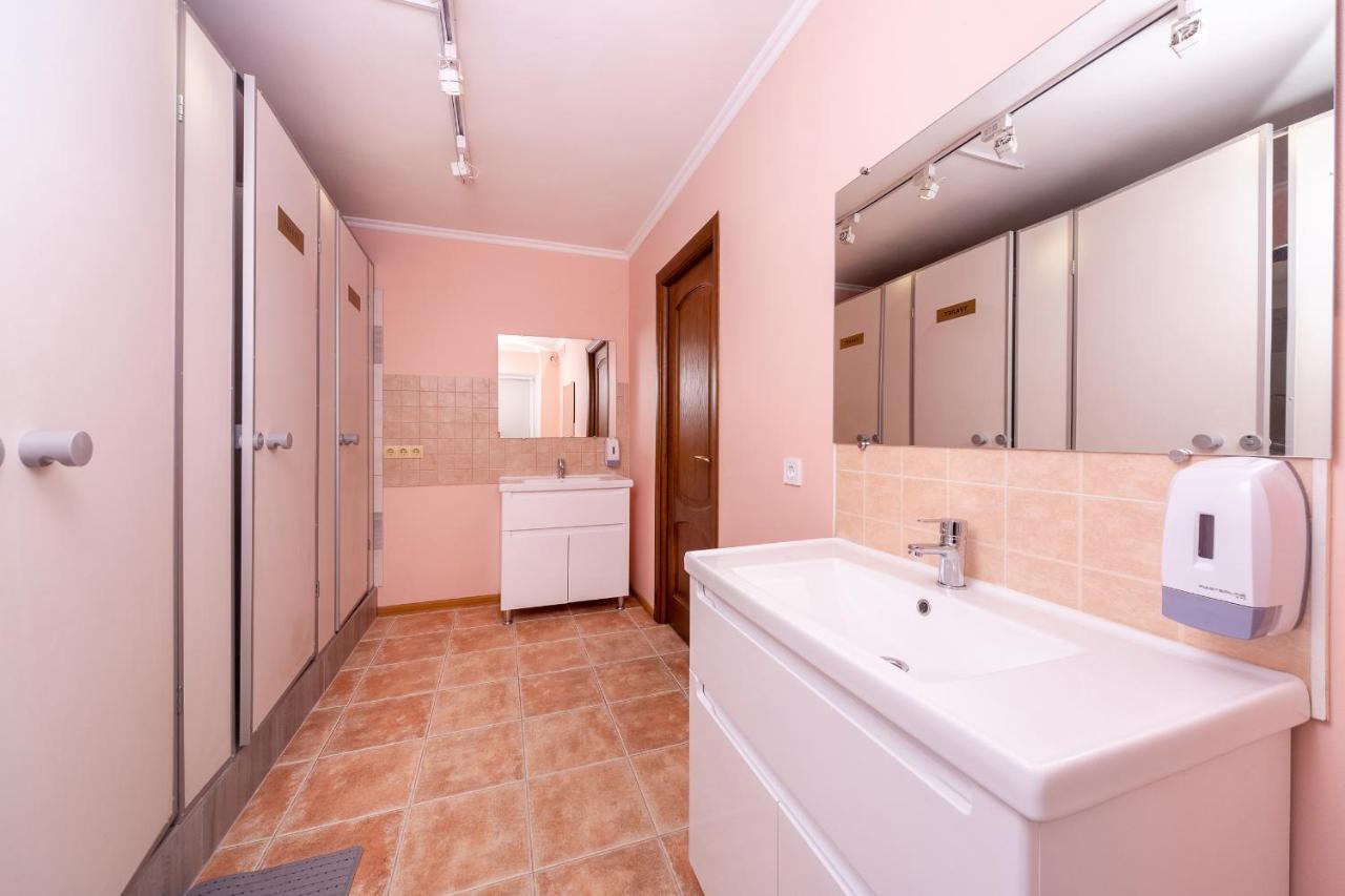 Хостел Friends House Одеса Екстер'єр фото